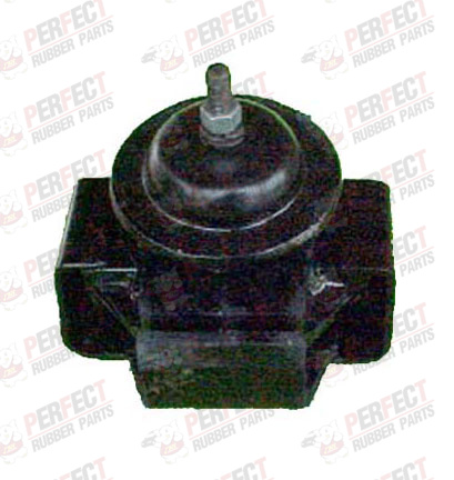 0S617-39-040 INSULATOR ENGINE