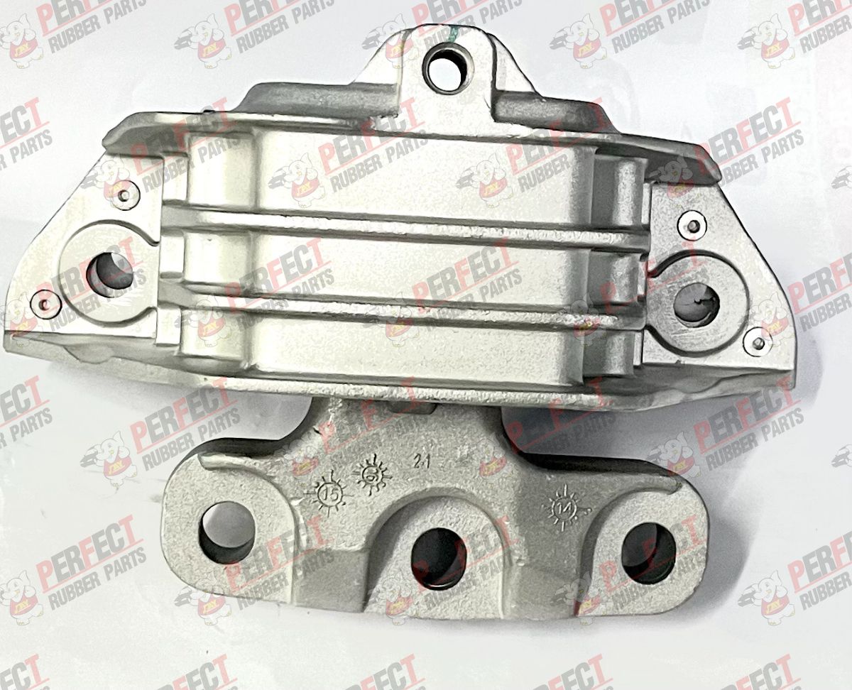 10143747 INSULATOR ENGINE