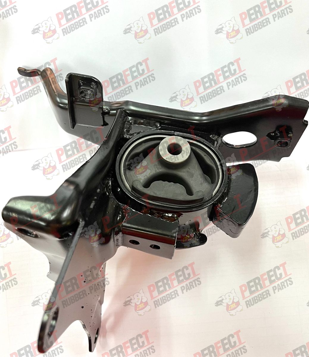 12372-0Y141 INSULATOR ENGINE