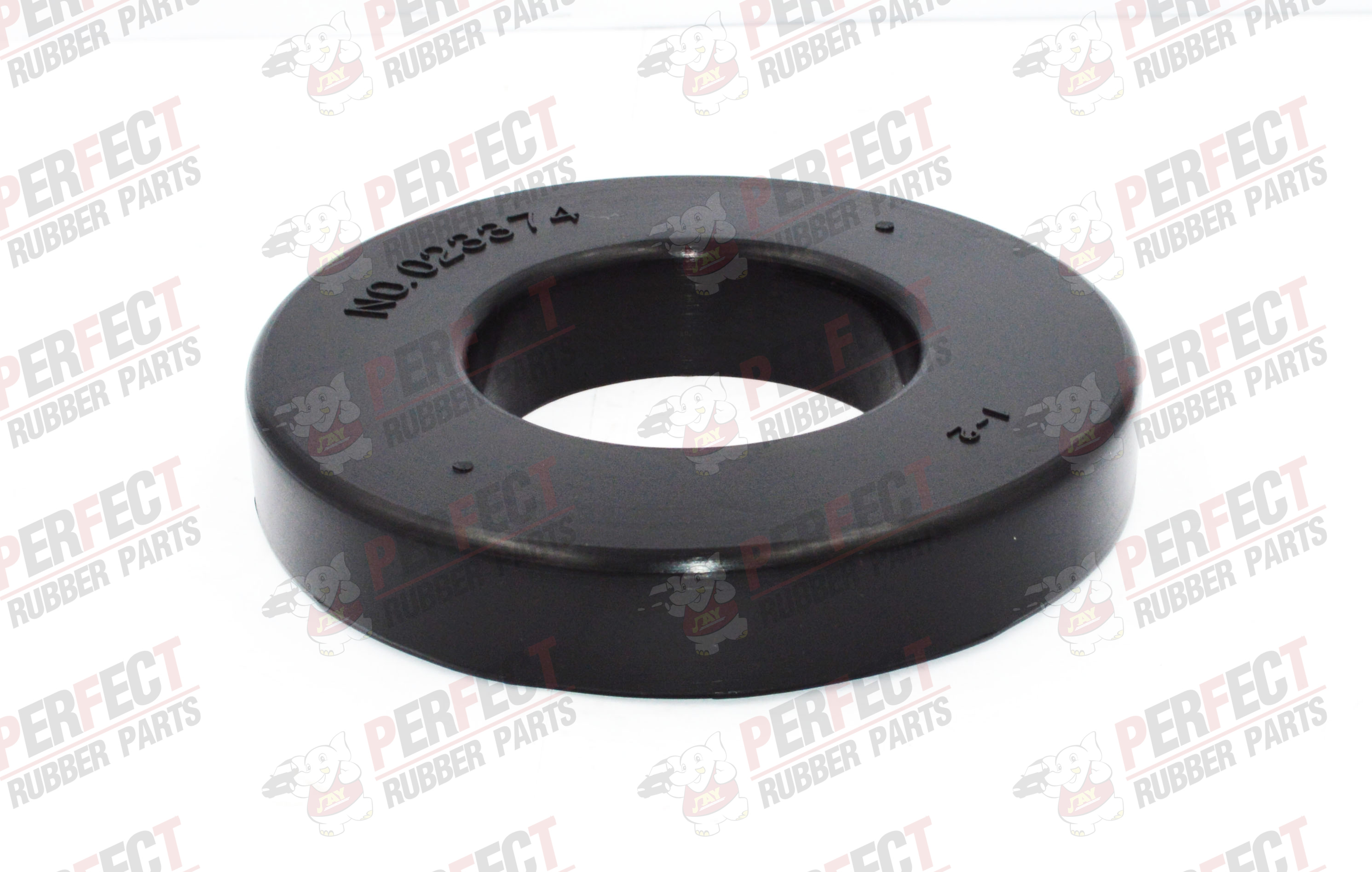48257-0K010 COIL SPRING RUBBER