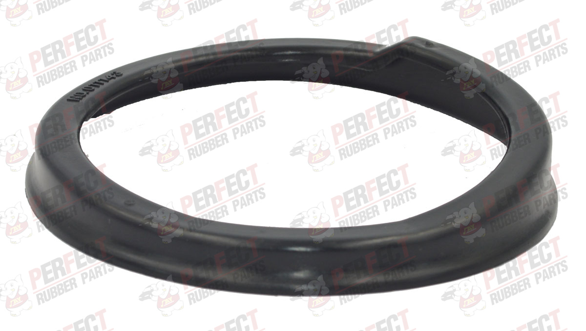 48258-02040 COIL SPRING RUBBER