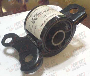 54583-29000 LOWER ARM BUSH