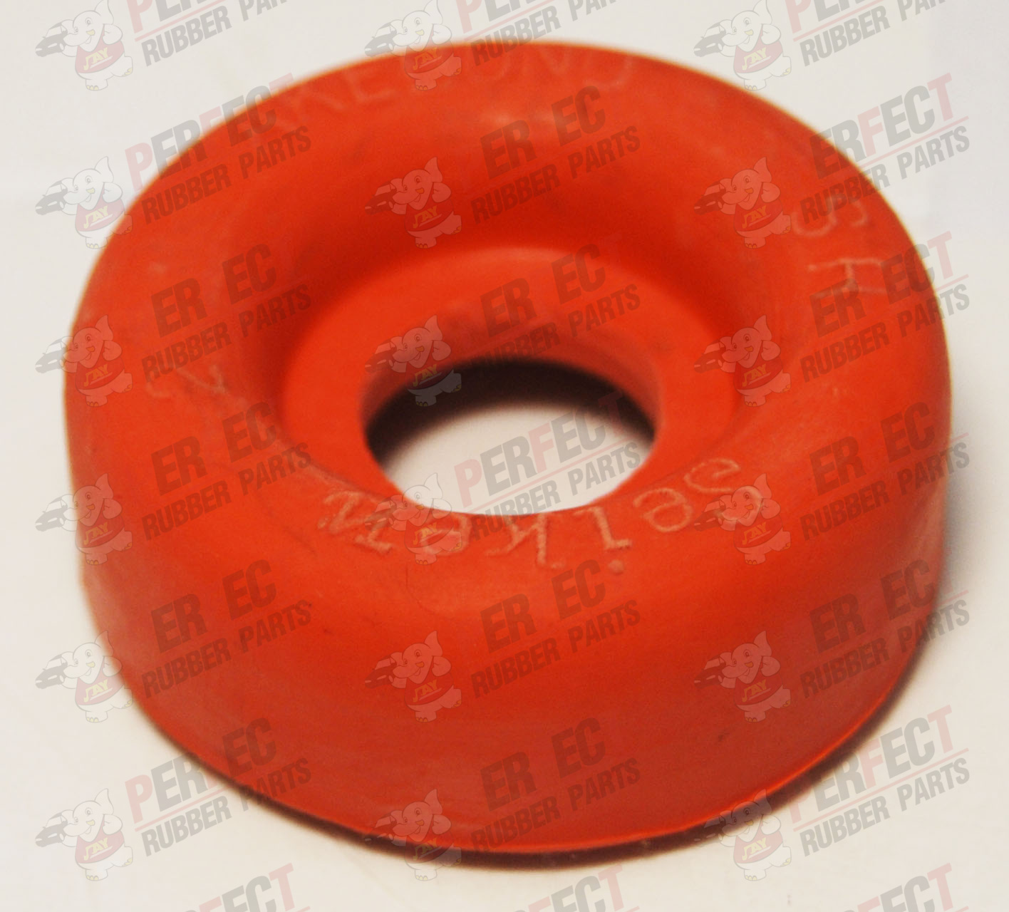8-47601-726-0 BRAKE CYLINDER DUST COVER