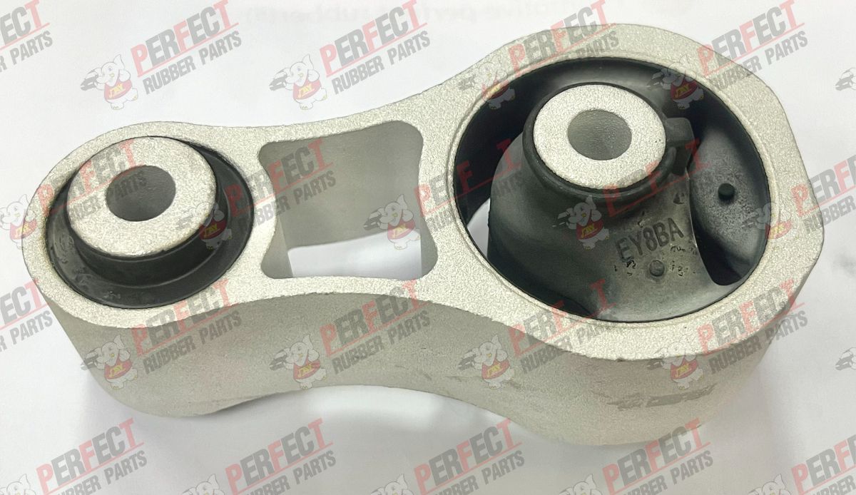 8V51-6P082-BD INSULATOR ENGINE