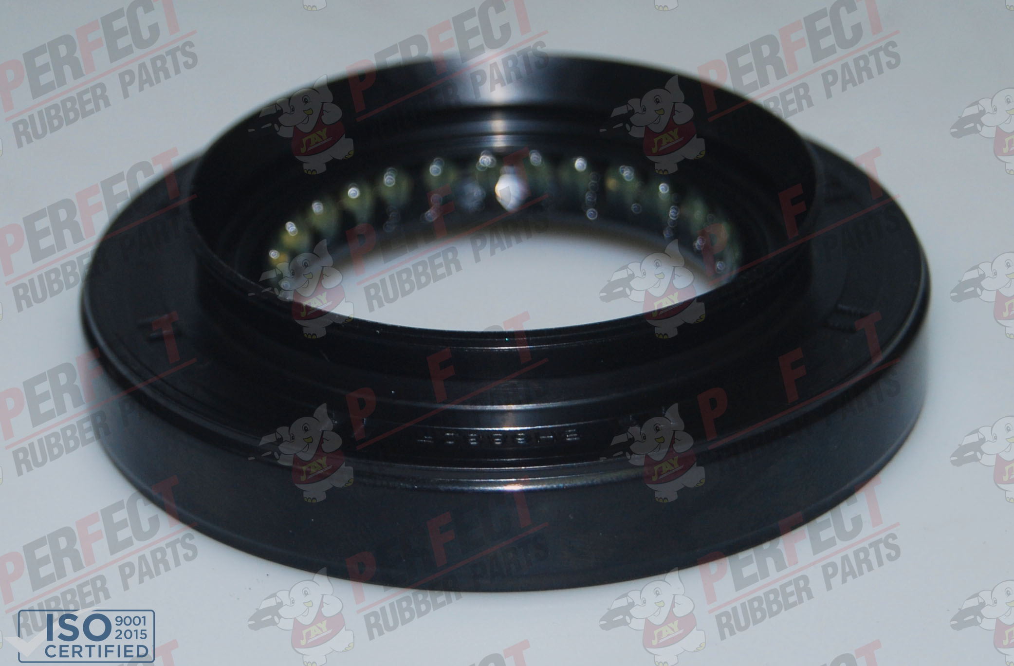 90311-T0013 OIL SEAL
