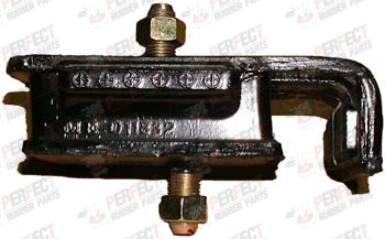 ME-011832 FRONT ENGINE MOUNTING