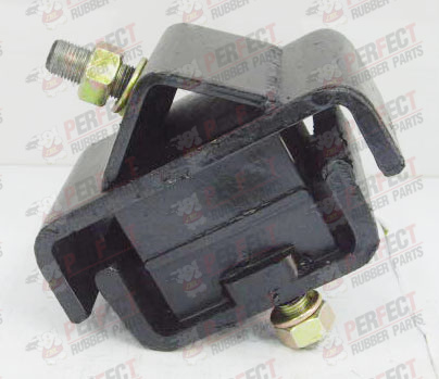 ME-052272 FRONT ENGINE MOUNTING