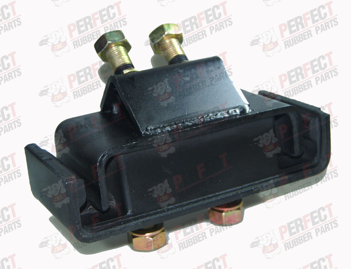 ME-071774 REAR ENGINE MOUNTING