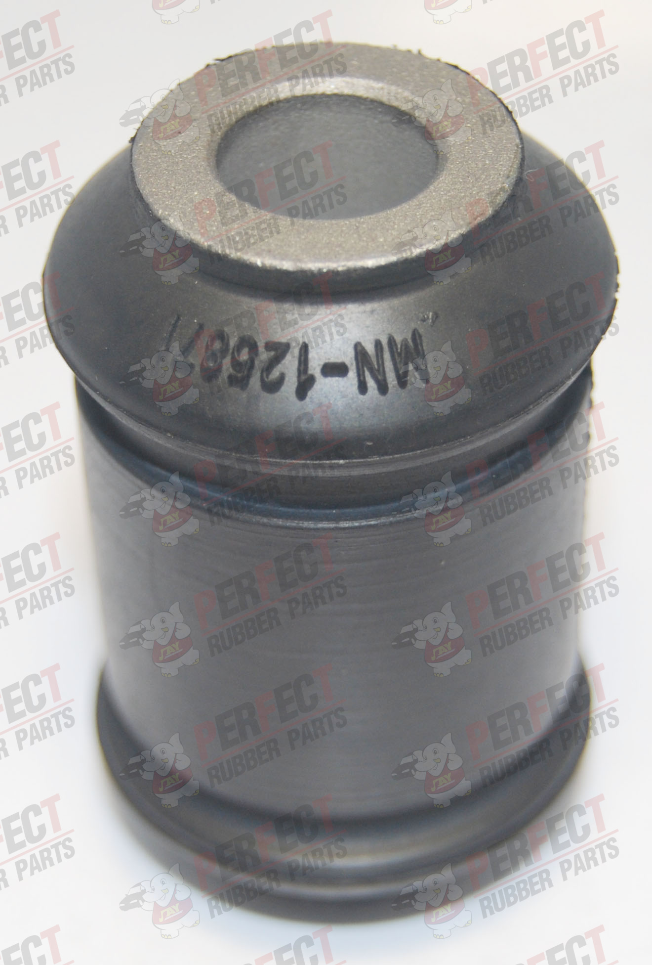 MN-125871 LOWER ARM BUSH